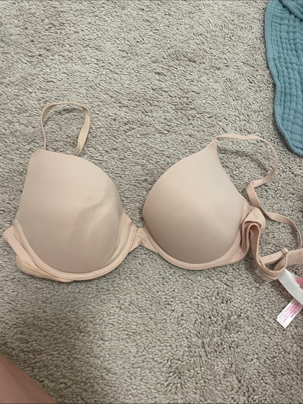 Victoria's Secret Light Beige T-Shirt Bra